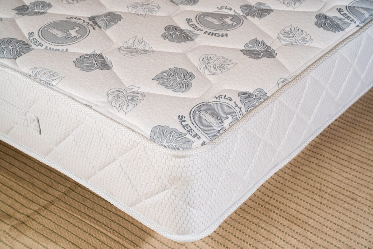 ⁦سليب هاي – مرتبة طبية كومفورت كير⁩ - الصورة ⁦4⁩