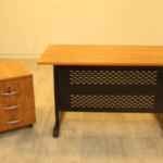 Staff Desk – Code 206